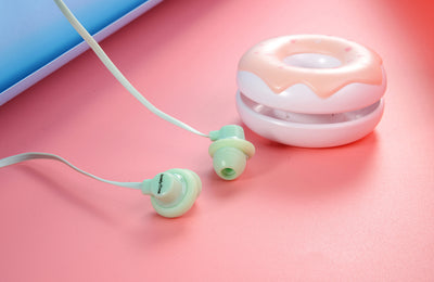 Auriculares Inalámbricos Macaron Q17 con Diseño Donut Cartoon - Image 14