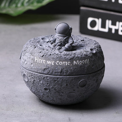 Cenicero Decorativo Luna Nórdico - Diseño Astronauta para Oficina y Hogar - Image 6