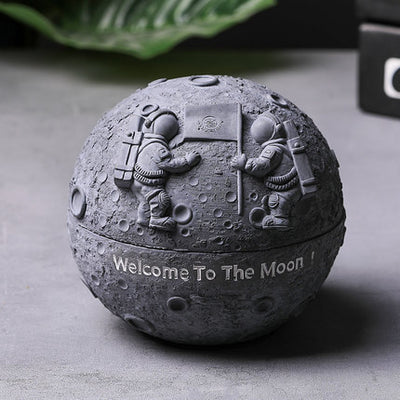 Cenicero Decorativo Luna Nórdico - Diseño Astronauta para Oficina y Hogar - Image 5