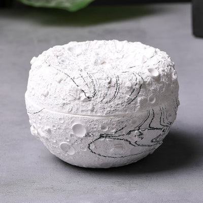 Cenicero Decorativo Luna Nórdico - Diseño Astronauta para Oficina y Hogar - Image 11