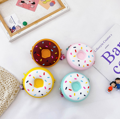 Bolsa Mensajera Princesa Adorable para Niñas y Monedero Pequeño - Image 6