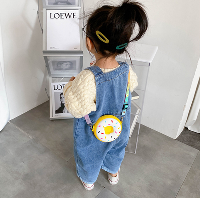 Bolsa Mensajera Princesa Adorable para Niñas y Monedero Pequeño - Image 7