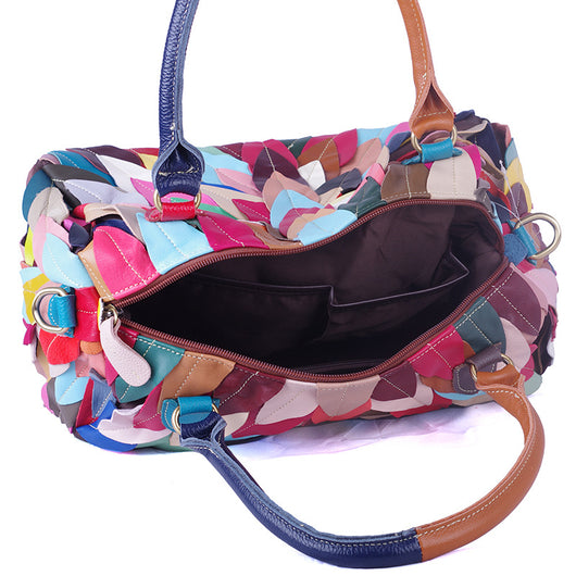 Bolso de Piel de Oveja con Contraste de Colores - Diseño Suave y Elegante - Image 9