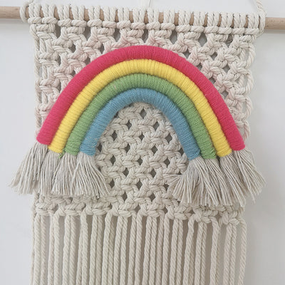 Tapiz Macramé Arcoíris Tejido a Mano Estilo Nórdico - Image 3