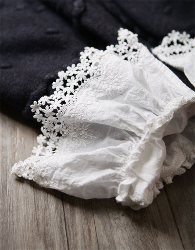 Blusa de Algodón con Cuello de Encaje Reductor de Edad - Estilo Japonés - Image 5