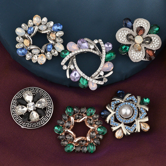 Broche Floral Vitral con Hebilla Ajustable para Pañuelos y Bufandas