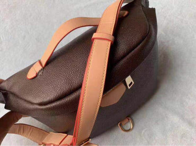 Bolsa de Cintura Crossbody Unisex - Estilo Moderno Marrón - Image 9
