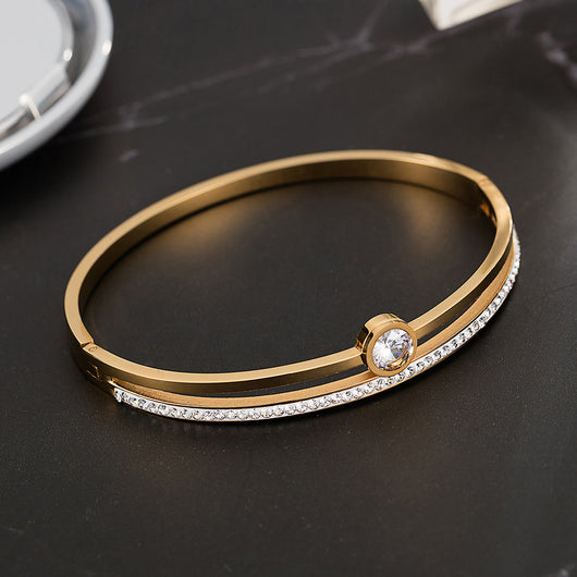 Colección de Joyas de Lujo para Mujer: Anillos, Collares, Pulseras y Aretes - Image 7
