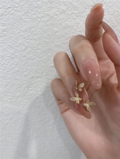 Lámina de Uñas Postizas con Efecto Mariposa y Polvo Dorado - Image 9