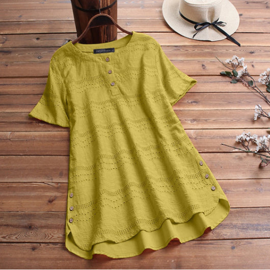 Blusa Bordada de Manga Corta con Botones - Image 6