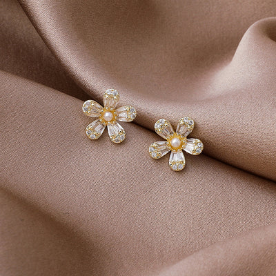 Aretes de Flor con Perla de Circón y Cinco Pétalos - Image 10