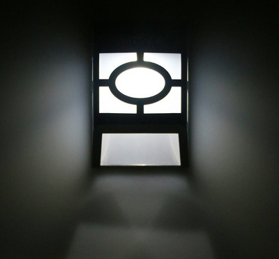 Lámpara Solar de Pared con 2 LED - Luz Decorativa para Cercas y Jardines - Image 15