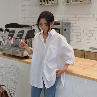 Blusa Blanca Suelta Estilo Retro Hong Kong con Mangas Largas para Mujer - Image 3