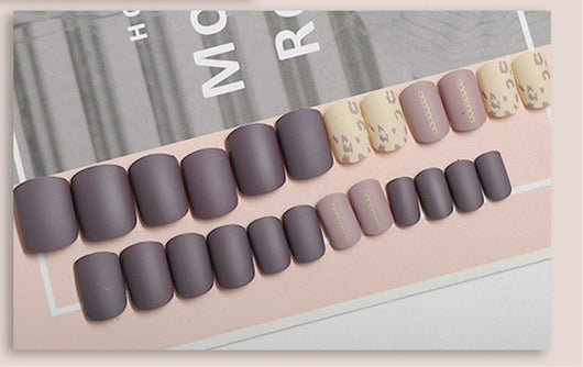 Uñas Postizas Adhesivas - 70 Diseños de Manicura Lista para Usar - Image 11