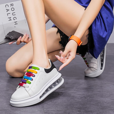 Zapatillas Blancas Trendy para Mujer - Estilo Moderno y Versátil