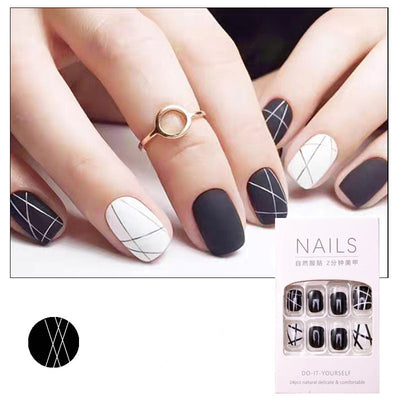 Uñas Postizas Decoradas Removibles Cortas Impermeables de Larga Duración - Image 10