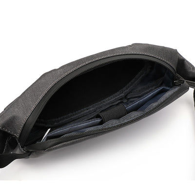Riñonera Geométrica de Casco Duro - Image 12