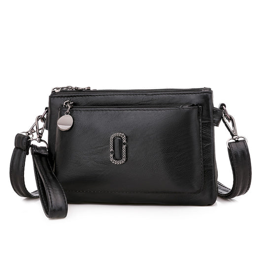 Bolso Bandolera de Cuero Suave - Elegancia y Comodidad - Image 4