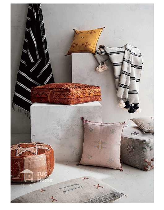 Cojín Marroquí Artesanal Bohemio para Sofá y Ventana - Image 9