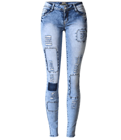 Jeans Skinny Talle Bajo Azul Cielo con Patchwork y Efecto Push Up - Image 11