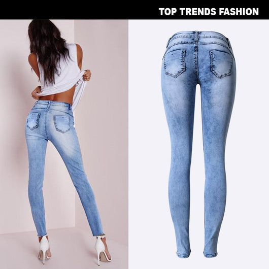 Jeans Skinny Talle Bajo Azul Cielo con Patchwork y Efecto Push Up - Image 10
