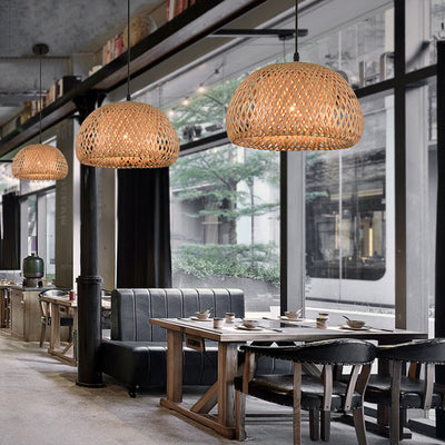 Lámpara de Araña Tejida en Bambú Estilo Sudeste Asiático para Restaurantes - Image 3