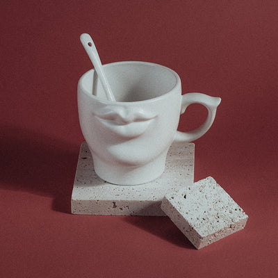 Taza de Cerámica Estéreo Labios para Parejas - Diseño Bobo Creative - Image 8