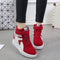 Zapatillas Deportivas Altas con Plataforma Invisible - Estilo Coreano para Mujer