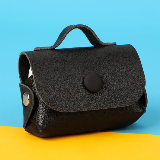 Bolsa de Cuero para Audífonos Tres Generaciones: Elegancia Versátil y Funcional