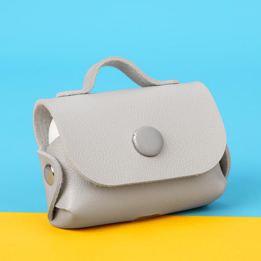 Bolsa de Cuero para Audífonos Tres Generaciones: Elegancia Versátil y Funcional - Image 13
