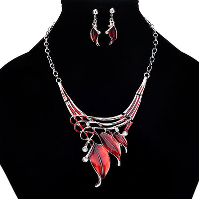 Conjunto de Collar y Aretes Hoja Clásica en Acero Inoxidable - Image 10
