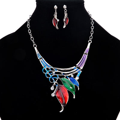 Conjunto de Collar y Aretes Hoja Clásica en Acero Inoxidable - Image 9
