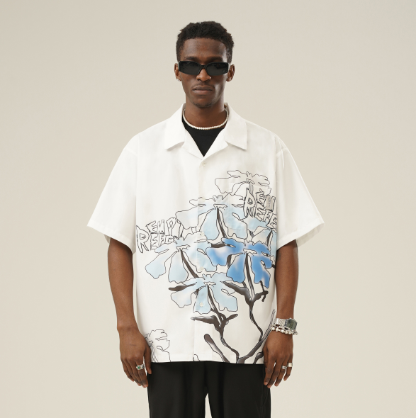 Playera Holgada Unisex Estampado Flores con Líneas - Diseño Trendy para Parejas