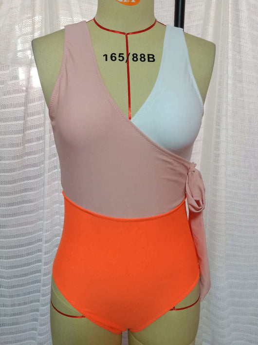 Traje de Baño Enterizo con Costuras de Contraste - Image 10