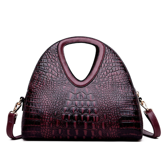 Bolso Crossbody de Cuero Suave con Diseño Grabado para Mujer - Image 11