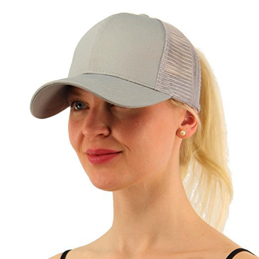 Gorra de Béisbol con Abertura para Cola y Lentejuelas - Image 25