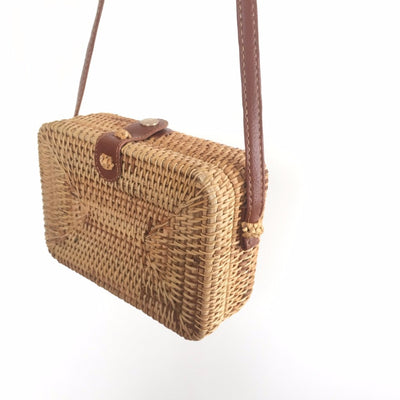 Bolso Cuadrado de Ratán Tejido a Mano - Image 11