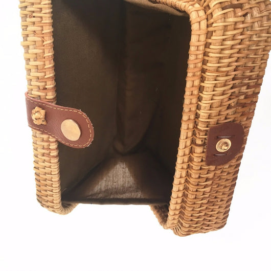 Bolso Cuadrado de Ratán Tejido a Mano - Image 15