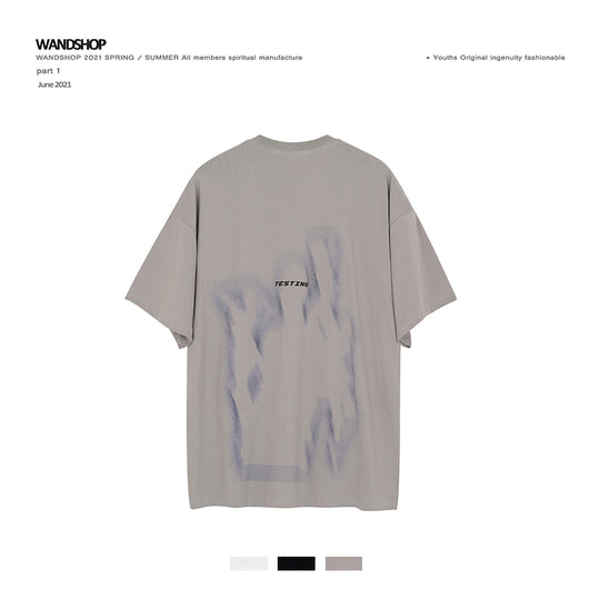 Playera Futurista con Estampado Metálico - Image 4