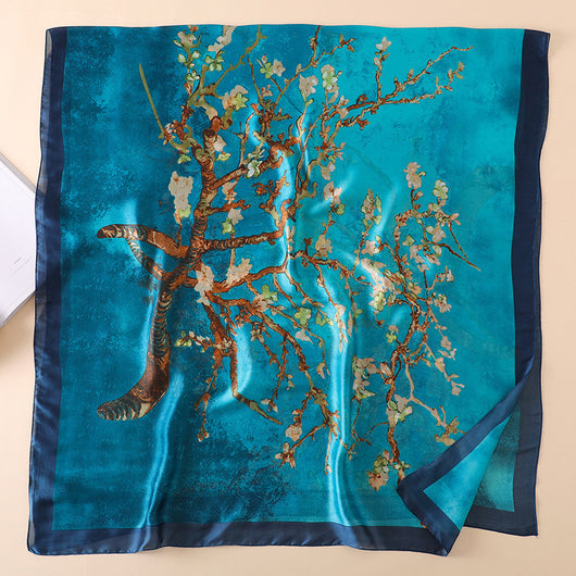 Pañuelo de Seda con Estampado de Pintura al Óleo - Image 6