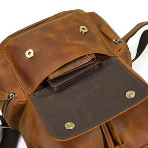 Mochila de Cuero Crazy Horse para Hombre - Image 15