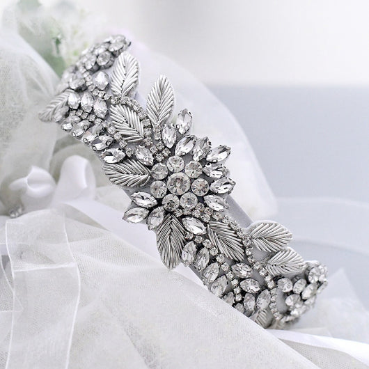 Diadema Elegante con Cristales de Diamante y Banda Ancha Versátil - Image 10
