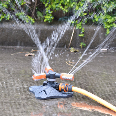 Aspersor Giratorio 360° de 3 Brazos para Riego Automático de Jardines - Image 3
