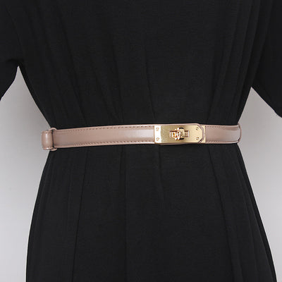 Conjunto Elegante: Falda con Cinturón y Suéter para Mujer - Image 7
