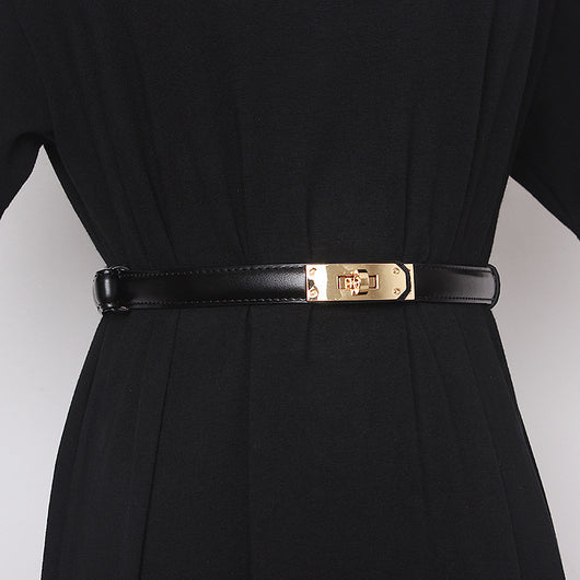 Conjunto Elegante: Falda con Cinturón y Suéter para Mujer - Image 10