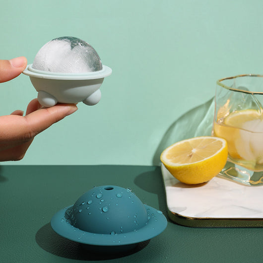Molde de Silicona para Cubos de Hielo Redondos - Bandeja Premium para Cócteles y Whisky - Image 10