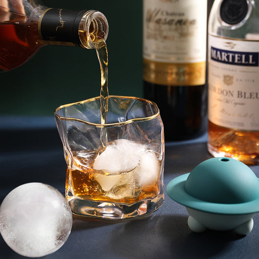 Molde de Silicona para Cubos de Hielo Redondos - Bandeja Premium para Cócteles y Whisky - Image 2