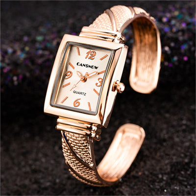 Reloj Pulsera Cuadrado Textura Metálica Moda Europea y Americana para Mujer - Image 4