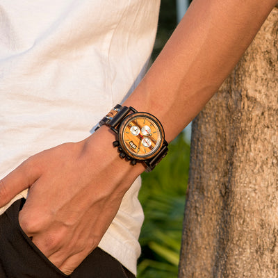 Reloj de Cuarzo Luminoso Artesanal en Madera Resistente al Agua para Hombre - Image 3