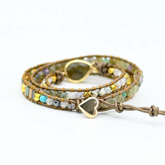 Pulsera de Cuero Tejida a Mano con Piedra de Cristal Brillante - Image 3